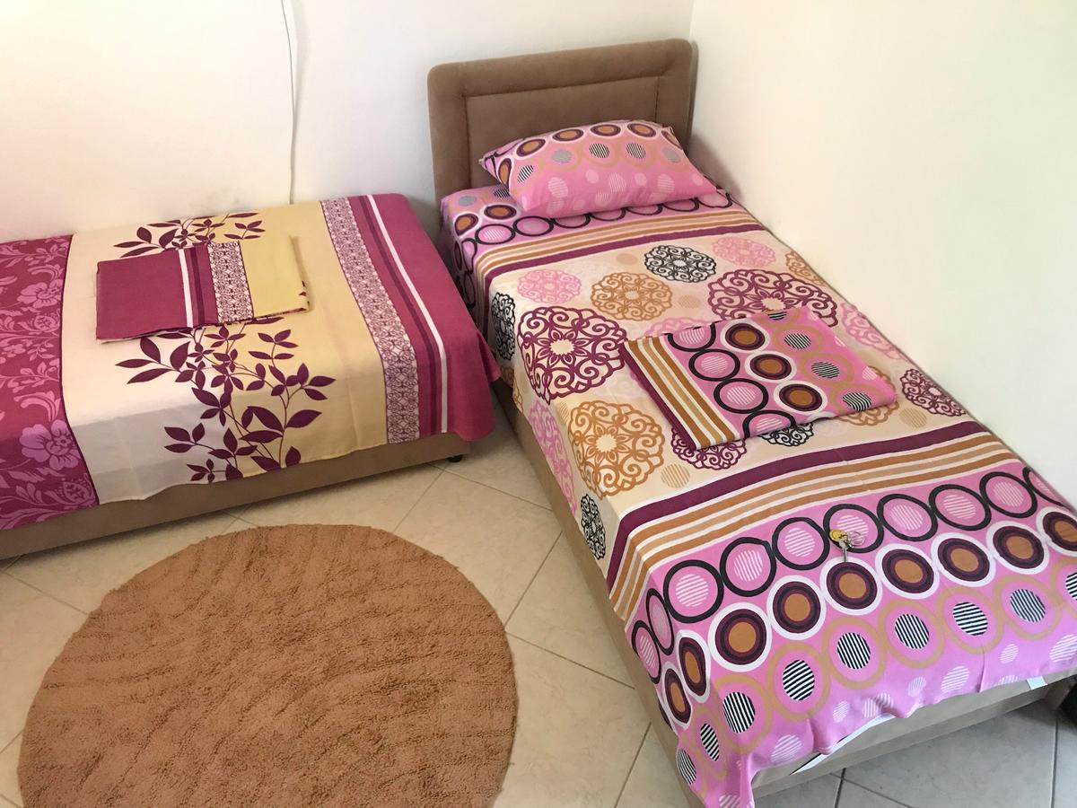 Apartment Jana Ulcinj Bagian luar foto