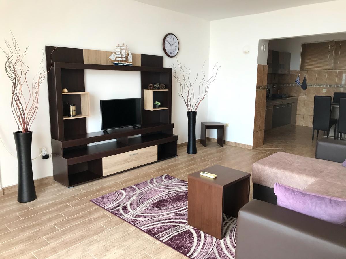 Apartment Jana Ulcinj Bagian luar foto