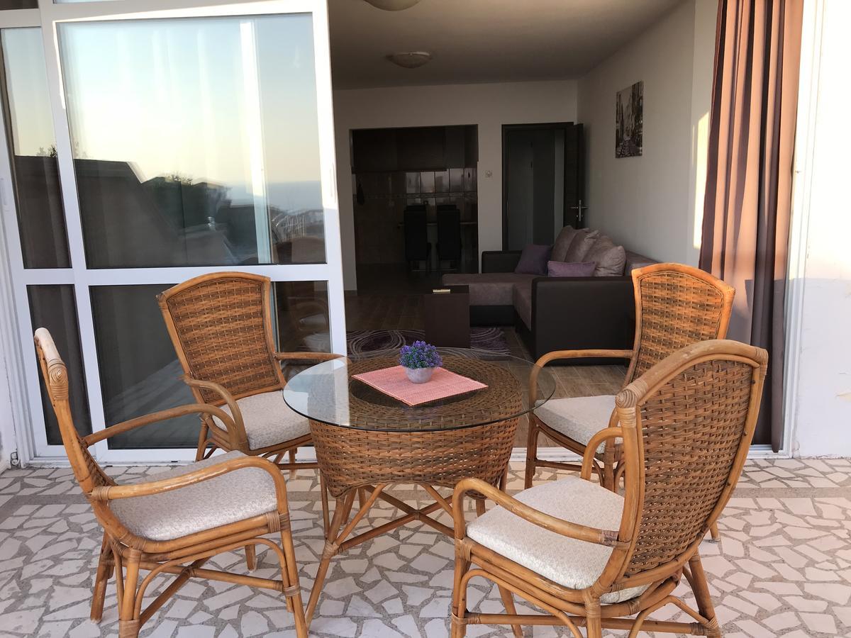 Apartment Jana Ulcinj Bagian luar foto
